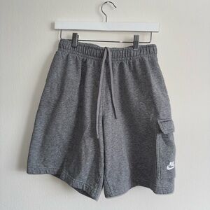 Nike Men's Gray Shorts Size Small